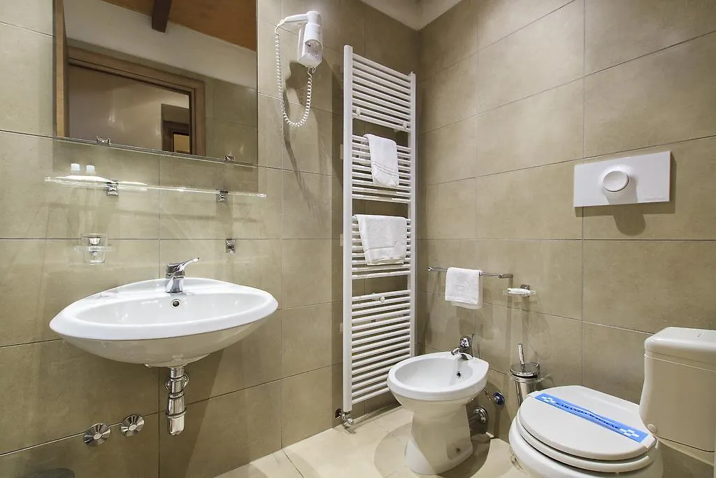 Antica Locanda Del Villoresi Nerviano 3*,
